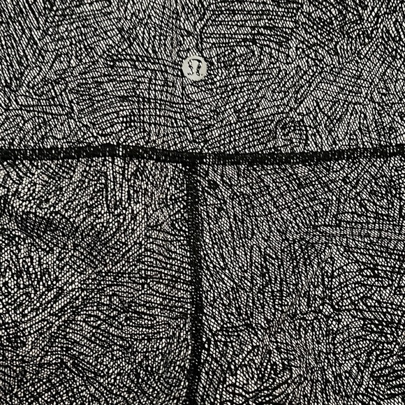 Lululemon Wunder Under III 28” - Picture 5 of 7